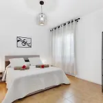 Appartement Alessia's Flat - Borgo Palazzo 005 *